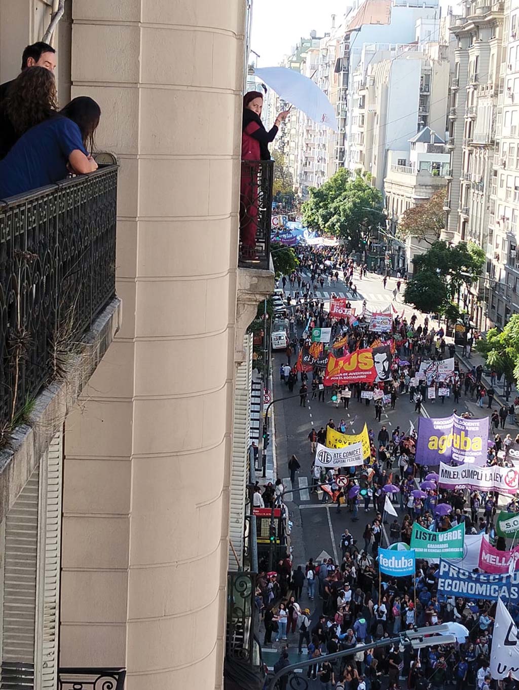 Continúa el apoyo a la educación pública universitaria