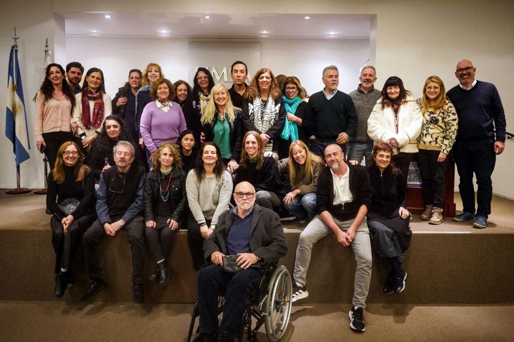 Elecciones de la Federación de Profesionales del GCABA, 17/07/25. En la foto Compañeras y compañeros de APGCABA junto a Andrés Añon, Presidente electo para el periodo 2025-2029. Foto: Antú Ditto Trejo para FPSalud.